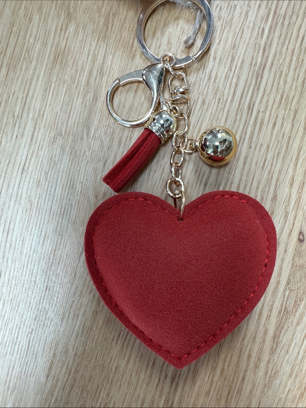 Red Rhinestone 'LOVE' Heart Keychain with Gold Hardware - Picture 2 of 2